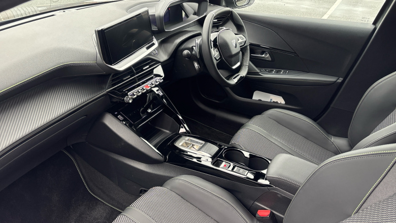 Peugeot 208 1.2 Hybrid 136 GT 5dr e-DSC6 Petrol Hatchback